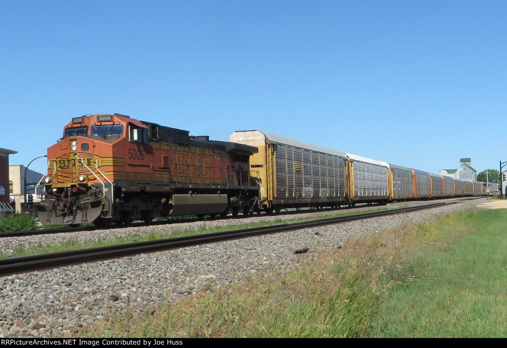 BNSF 5006 East